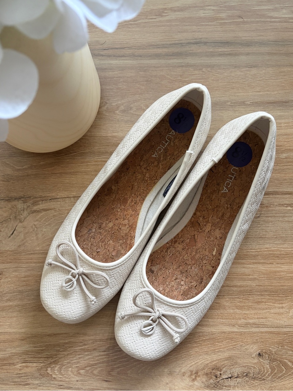 Nautica Ivory Textured Ballet Flats